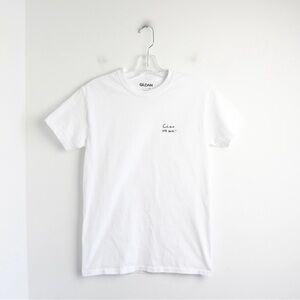 Gildan white Italian print t-shirt embroidered Ciao Bye Quoi travel cotton Small